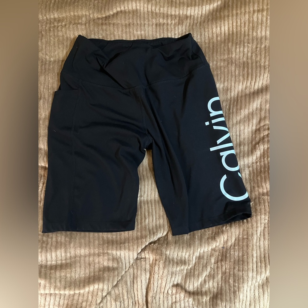 Calvin Klein size large